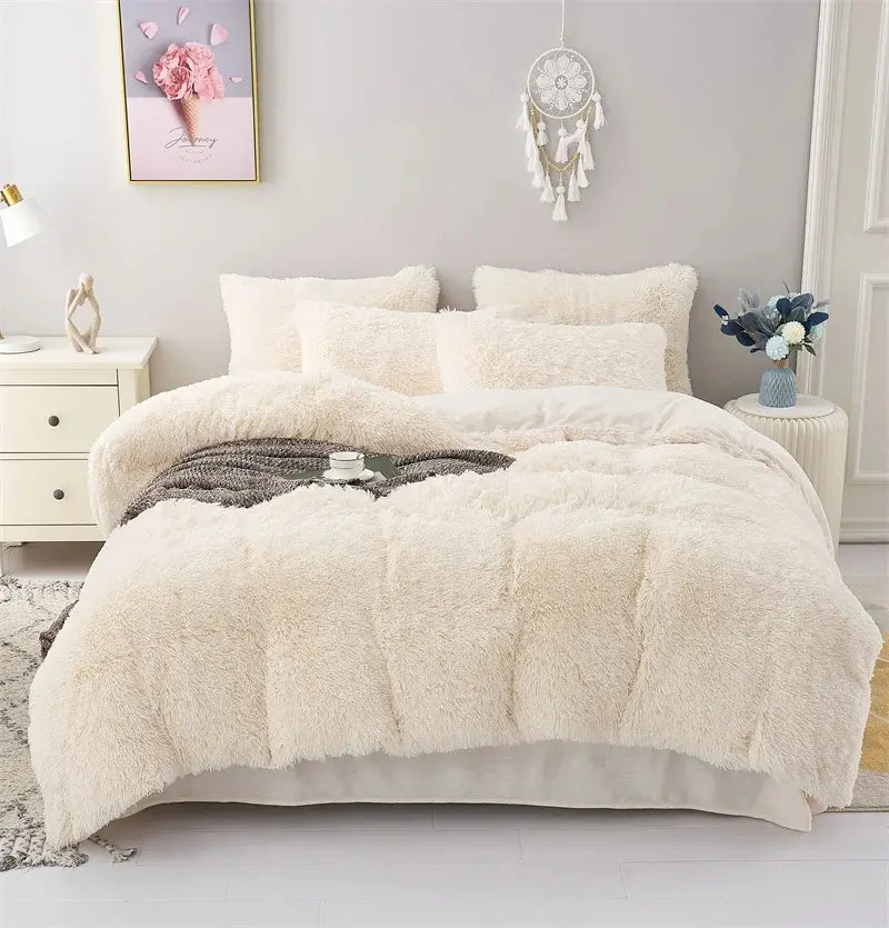 Plush Duvet Cover, Three-Piece Set Pillowcase Warm And Cozy Bedding